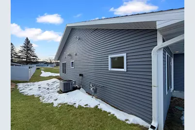 1956 Retzlaff Drive, Reedsburg, WI 53959 - Photo 4