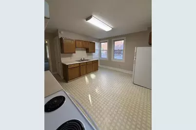 823 Church Street, Beloit, WI 53511 - Photo 2