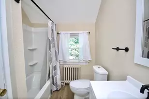 302-304 Bluff St, Beloit, WI 53511 - Photo 6