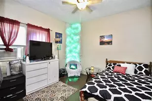 302-304 Bluff St, Beloit, WI 53511 - Photo 12