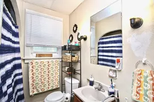 302-304 Bluff St, Beloit, WI 53511 - Photo 14