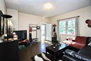 302-304 Bluff St, Beloit, WI 53511 - Photo 10