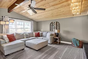 306 W Nichols St, Albany, WI 53502 - Photo 6