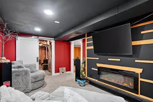 306 W Nichols St, Albany, WI 53502 - Photo 40