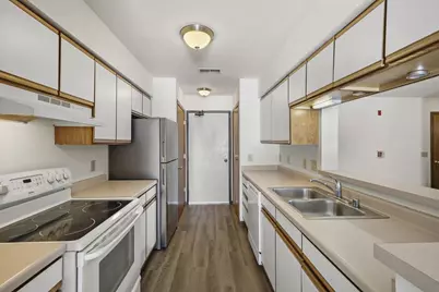 1012 Rockefeller Lane, Madison, WI 53704 - Photo 10