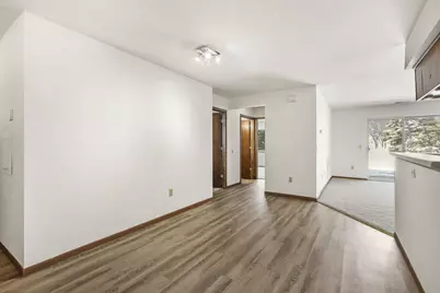 1012 Rockefeller Lane, Madison, WI 53704 - Photo 6