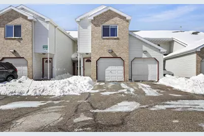 1012 Rockefeller Lane, Madison, WI 53704 - Photo 4