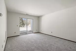 1012 Rockefeller Ln, Madison, WI 53704 - Photo 18