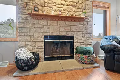 402 St Francis Court, Cross Plains, WI 53528 - Photo 8