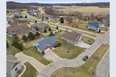 402 St Francis Court, Cross Plains, WI 53528 - Photo 32