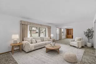 1104 Woodman Rd, Janesville, WI 53545 - Photo 2