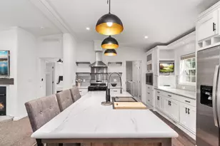 306 Pine Meadow Ct, Lake Delton, WI 53965 - Photo 6