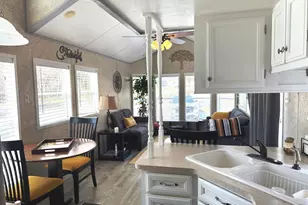 506 Sunset Cir, Edgerton, WI 53534 - Photo 4