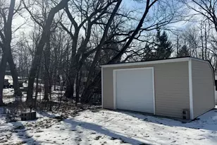 506 Sunset Cir, Edgerton, WI 53534 - Photo 14