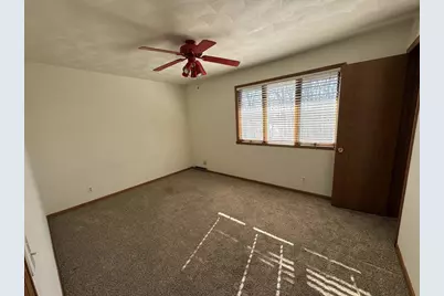 225 Ba Wood Lane, Janesville, WI 53545 - Photo 8