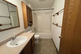 225 Ba-Wood Ln, Janesville, WI 53545 - Photo 10