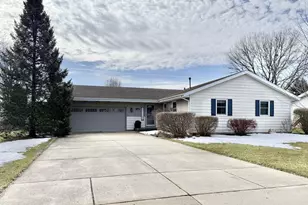 3438 Spruce St, Janesville, WI 53546 - Photo 1