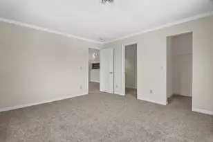 7202 Flagship Dr, Madison, WI 53719 - Photo 8