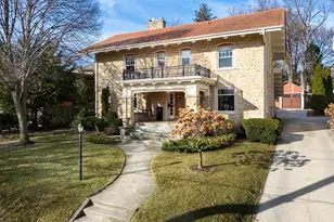 208 Lathrop St, Madison, WI 53726 - Photo 4