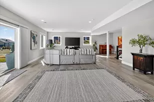 2012 Paris Ln, Cottage Grove, WI 53527 - Photo 52