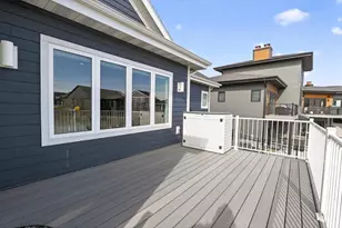 2012 Paris Ln, Cottage Grove, WI 53527 - Photo 26