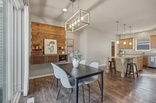 2914 Bulwer Ln, Fitchburg, WI 53593 - Photo 12