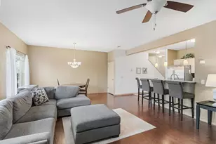 694 Clardell Dr, Sun Prairie, WI 53590 - Photo 10