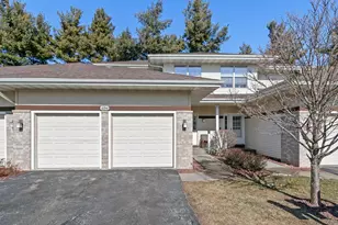 694 Clardell Dr, Sun Prairie, WI 53590 - Photo 1