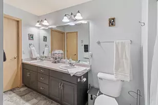 694 Clardell Dr, Sun Prairie, WI 53590 - Photo 30