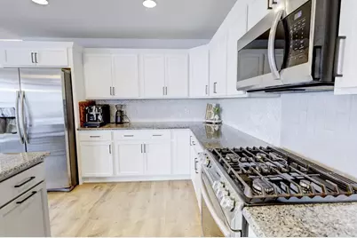 993 Clover Lane, DeForest, WI 53532 - Photo 10