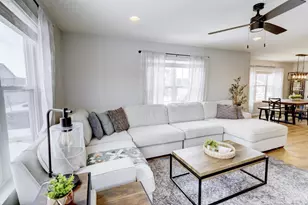 993 Clover Ln, DeForest, WI 53532 - Photo 18