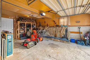 318 Scott St, Cambria, WI 53923 - Photo 24