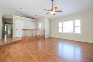 864 Leah Ct, Jefferson, WI 53549 - Photo 6