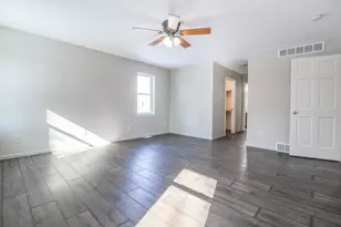 864 Leah Ct, Jefferson, WI 53549 - Photo 16