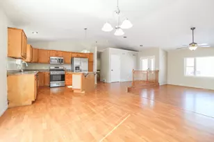 864 Leah Ct, Jefferson, WI 53549 - Photo 14