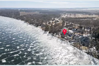 N4470 S Lakeshore Drive, Green Lake, WI 54941 - Photo 2