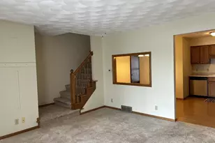 249 Ba-Wood Ln, Janesville, WI 53545 - Photo 4