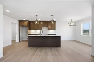 992 Bell Circle, Arlington, WI 53911 - Photo 8