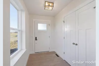 990 Bell Circle, Arlington, WI 53911 - Photo 2