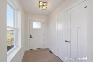 990 Bell Circle, Arlington, WI 53911 - Photo 2