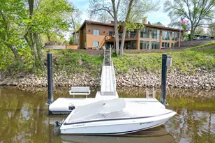 4127 Kammel Rd, La Crosse, WI 54601 - Photo 6