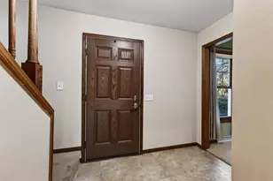 908 Harding St, Oregon, WI 53575 - Photo 6