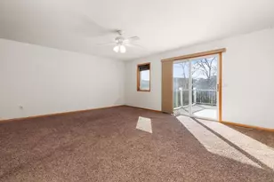 308 Concord Dr, Oregon, WI 53575 - Photo 16