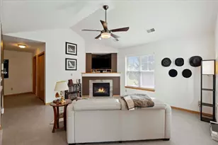 834 Jenna Ct, Verona, WI 53593 - Photo 14