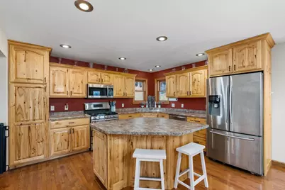 2002 Retzlaff Drive, Reedsburg, WI 53959 - Photo 6