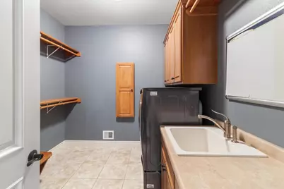 6645 Jerry Ryan Trail, Sun Prairie, WI 53590 - Photo 18