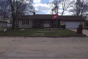 1202 E Iowa St, Prairie Du Chien, WI 53821 - Photo 44