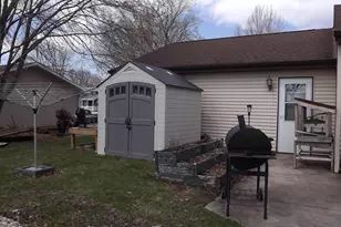 1202 E Iowa St, Prairie Du Chien, WI 53821 - Photo 42