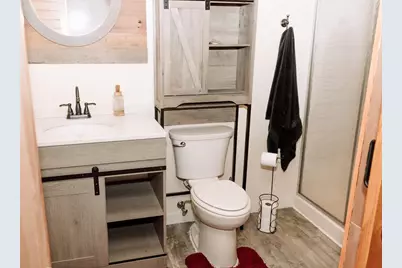 1202 E Iowa Street, Prairie Du Chien, WI 53821 - Photo 16