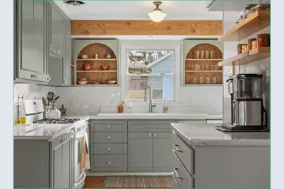 4617 School Road, Madison, WI 53704 - Photo 1